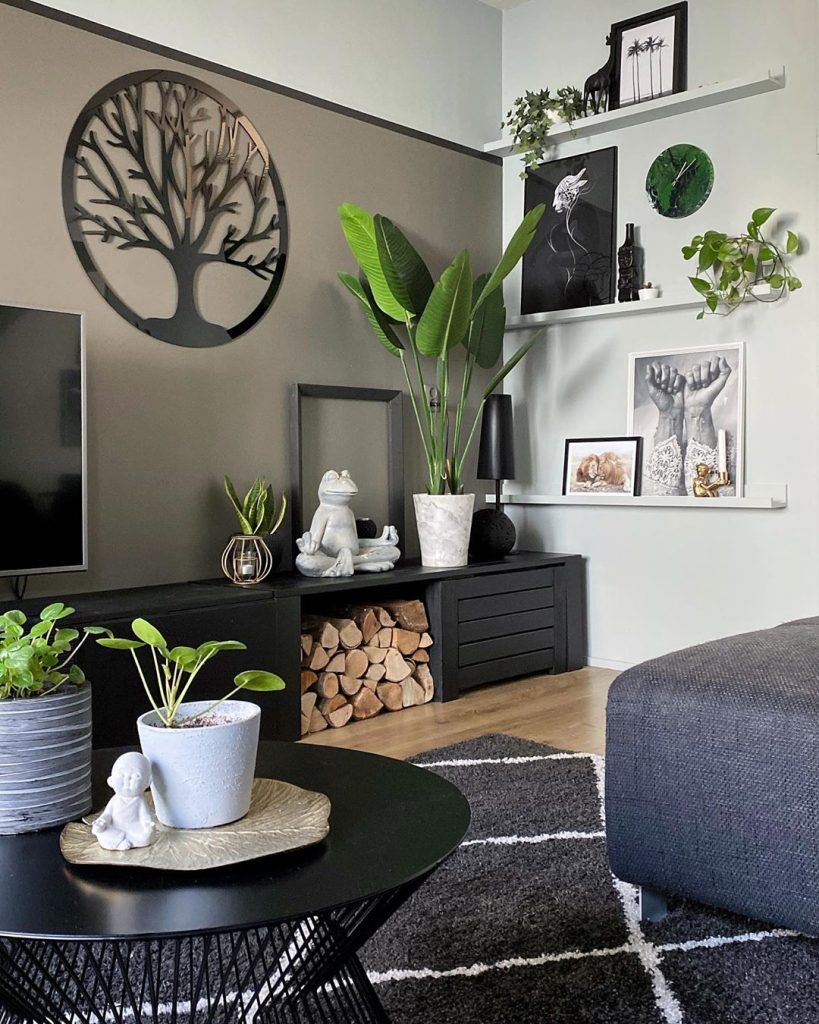 Collectie kunstplanten voor binnenshuis met natuurgetrouwe uitstraling en verschillende plantformaten